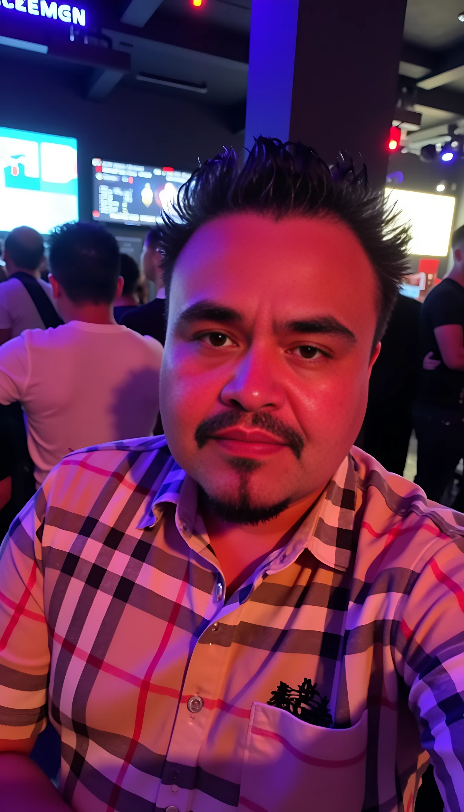 CSTMDL  selfie man average body wearing a Burberry shirt standing 
With nightclub background 